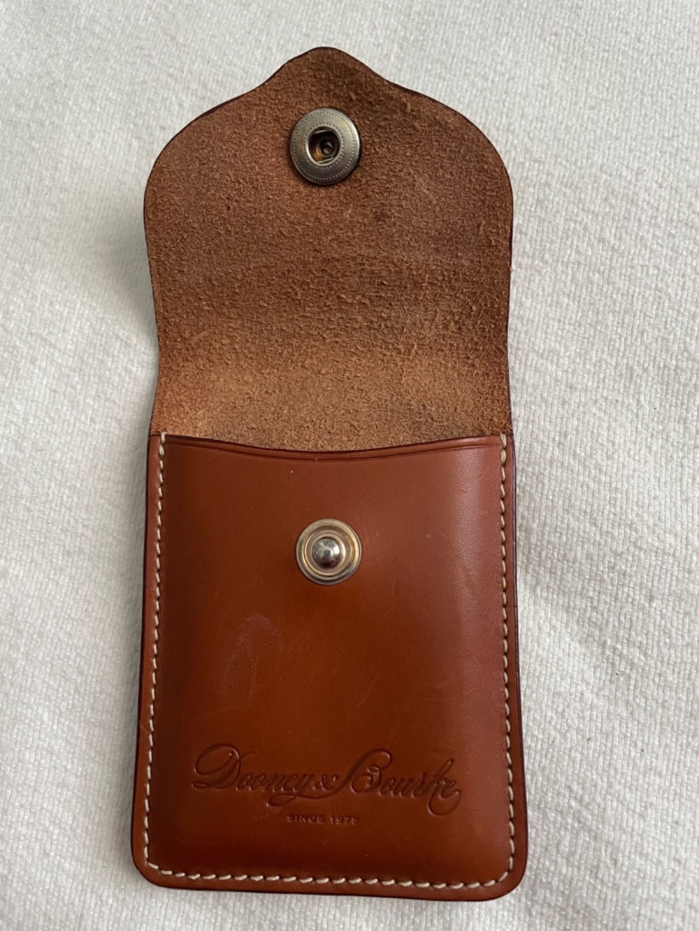 Vintage Dooney & Bourke Chestnut Brown Card Holder - Picture 4 of 7